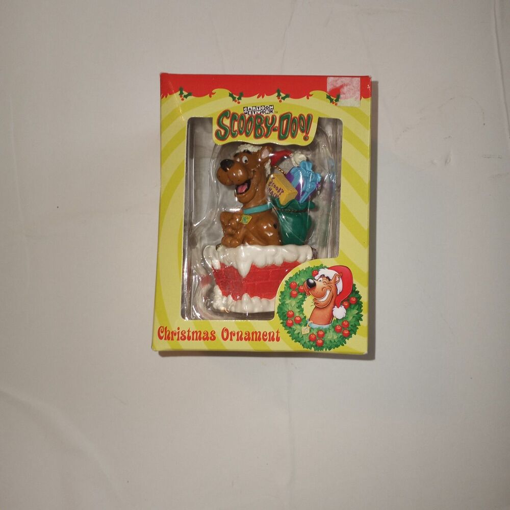 Cartoon Network Scooby-Doo 2000 Christmas Ornament Trevco W/ Felt Stocking